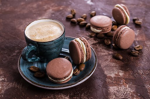 cafe y macarons